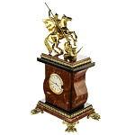 0036629/ФР Нат. камень Часы "Георгий Победоносец" тумба фигурная, Яшма