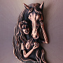 Панно "Девушка с конем" 40х35 см, фотография 4. Интернет-магазин ЛАВКА ПОДАРКОВ