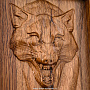 Домино в резной дубовой шкатулке "Волк", фотография 3. Интернет-магазин ЛАВКА ПОДАРКОВ