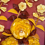 Цветочная композиция-панно из янтаря 20х25 см, фотография 2. Интернет-магазин ЛАВКА ПОДАРКОВ
