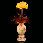 Сувенир "Роза в вазе" (янтарь, оникс)