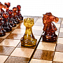 Шахматы деревянные резные с фигурами из янтаря, фотография 5. Интернет-магазин ЛАВКА ПОДАРКОВ