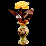 Сувенир "Цветок в вазе" (янтарь, оникс)
