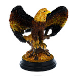 Скульптура из янтаря "Гордый орел"